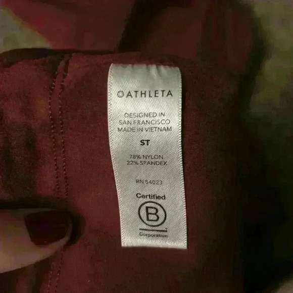 Athleta Red Rainer Tight Leggings - Picture 3 of 4